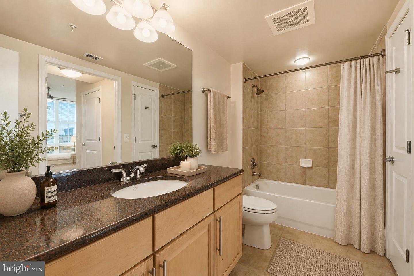 11760 Sunrise Valley Dr #509 Property Photo 20