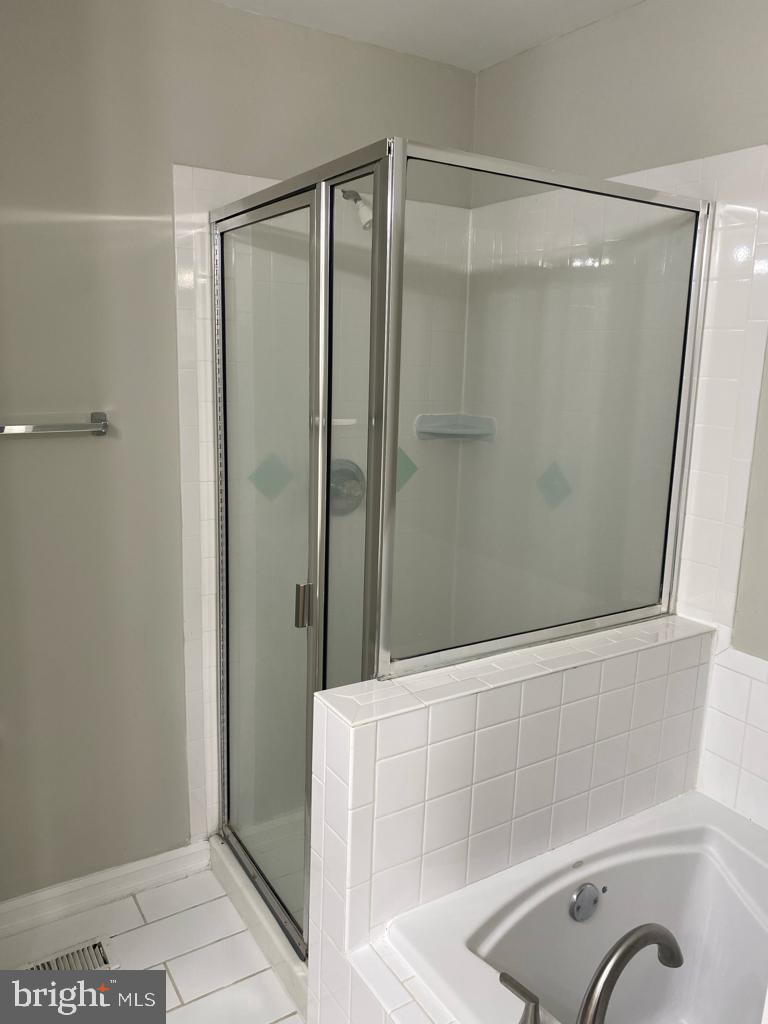 2490 Quick St #101 Property Photo 17