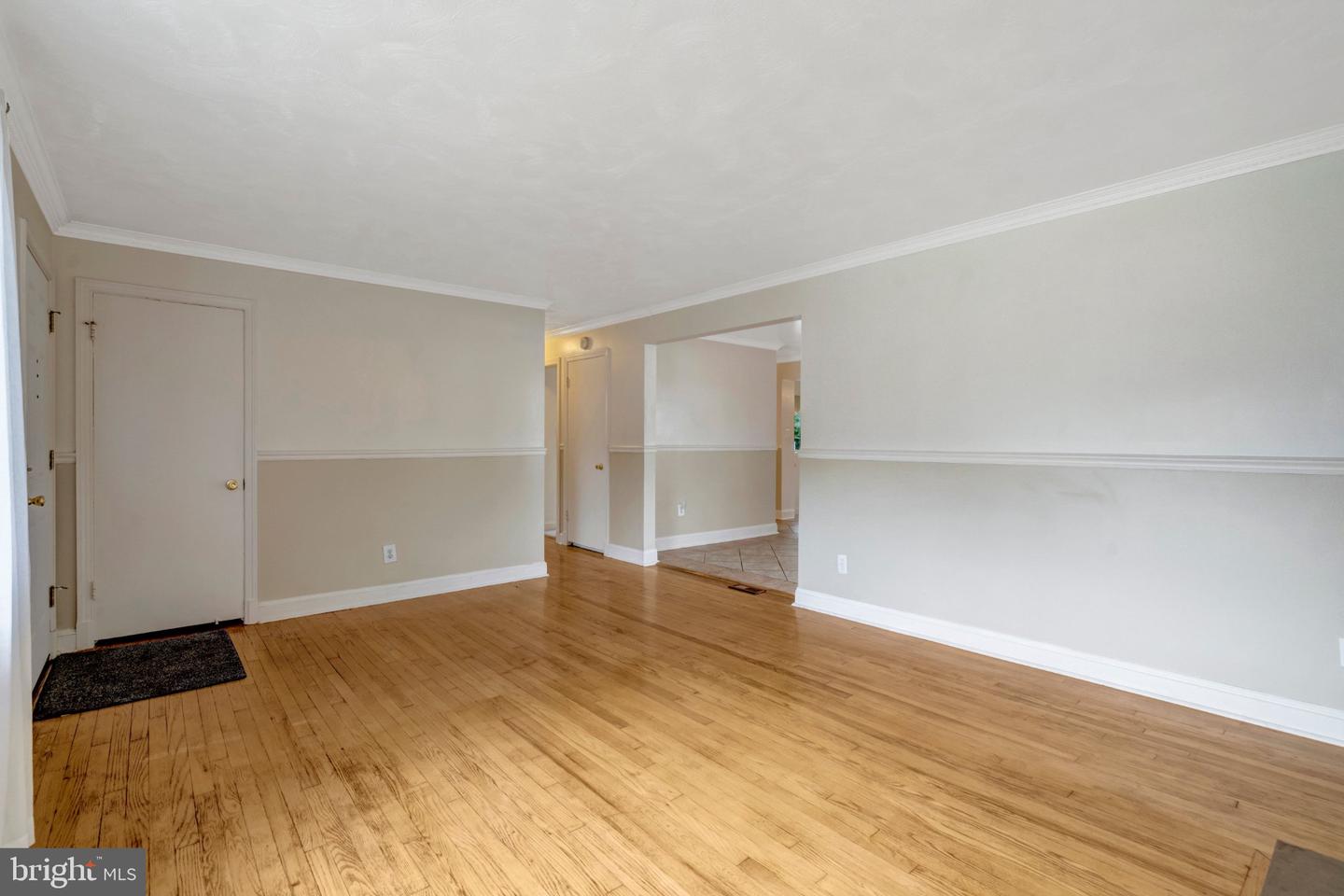6010 Frederick St Property Photo 19