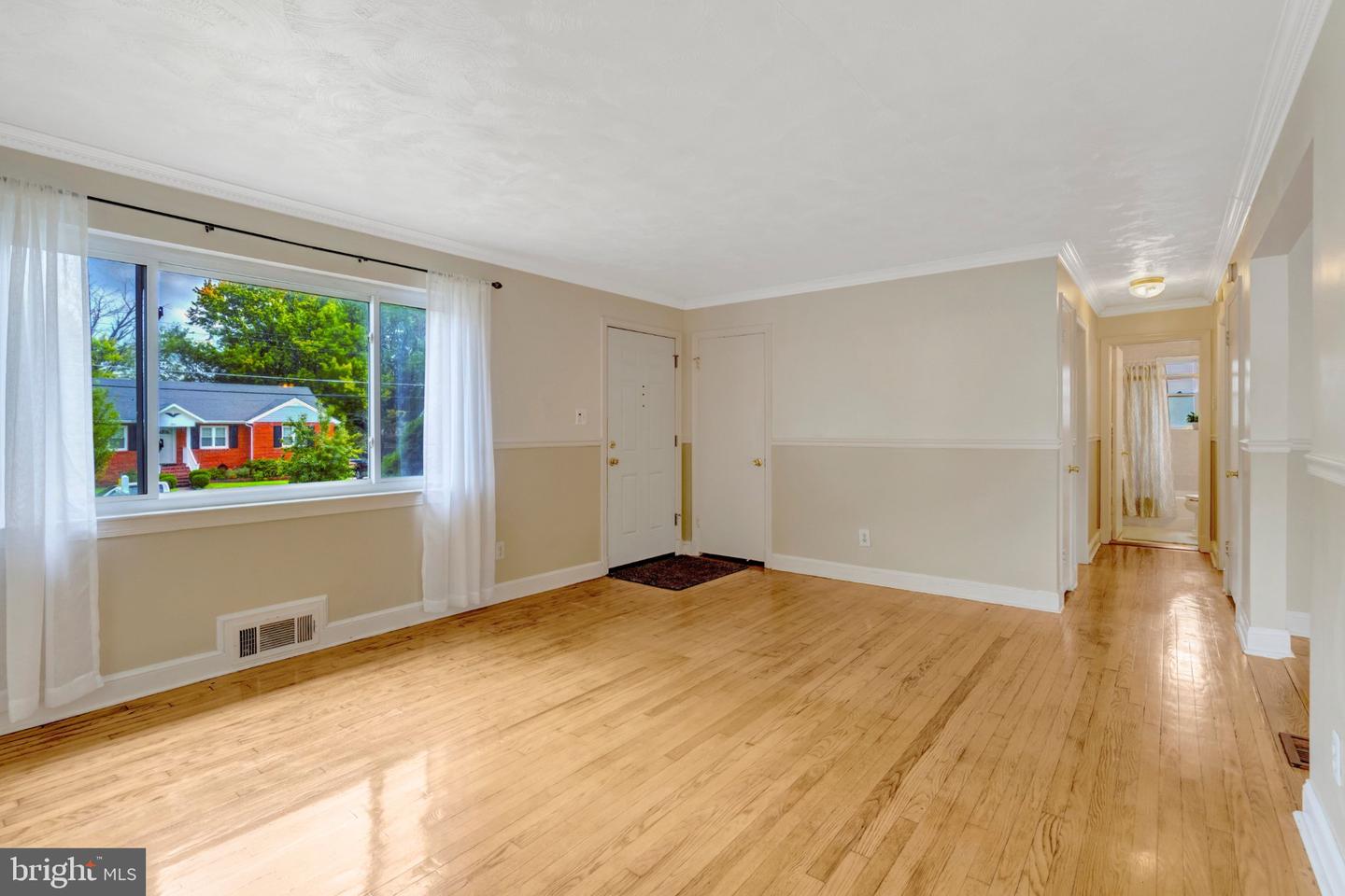 6010 Frederick St Property Photo 20