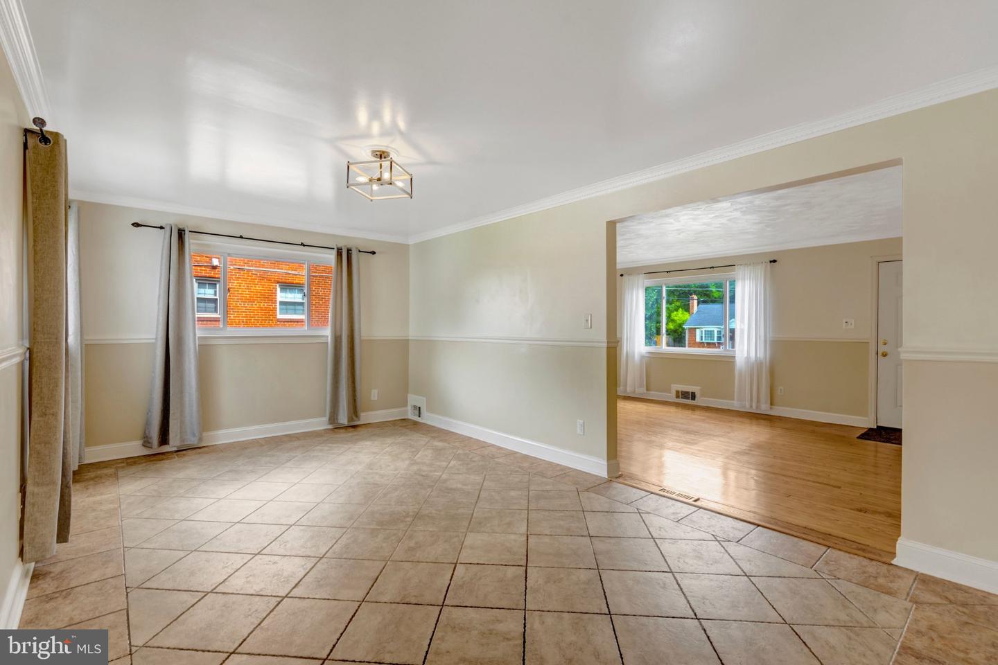6010 Frederick St Property Photo 22