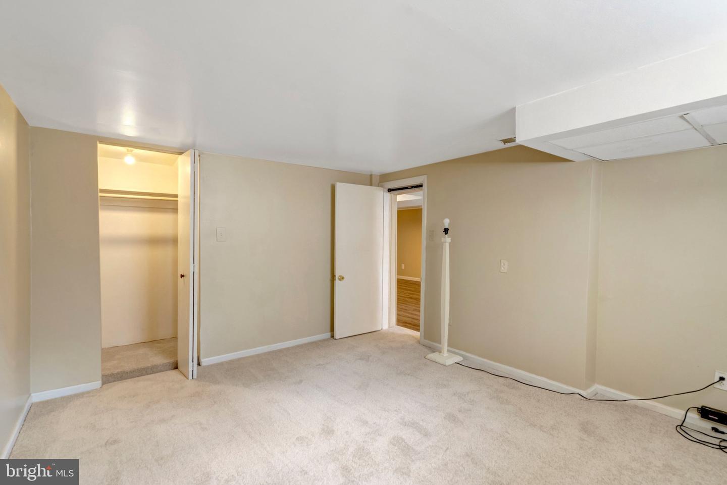 6010 Frederick St Property Photo 41