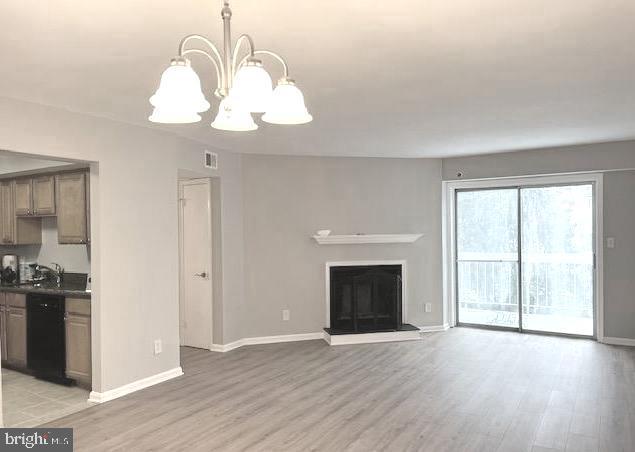 3179 Summit Square Dr #2-e6 Property Photo 7