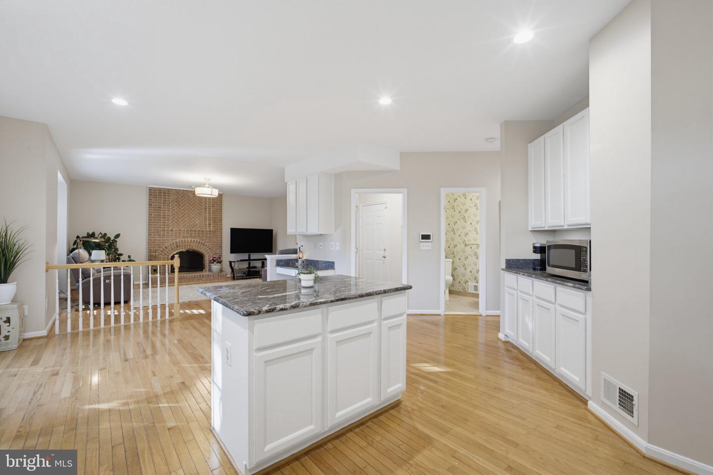 3852 Barcroft Ln Property Photo 18