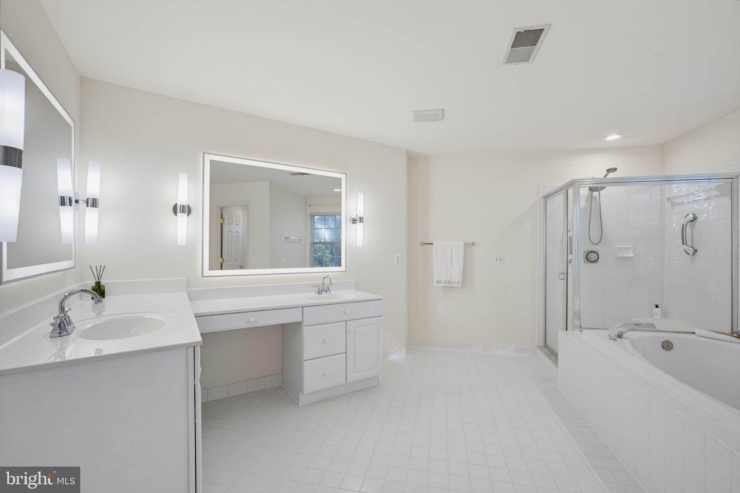 3852 Barcroft Ln Property Photo 33