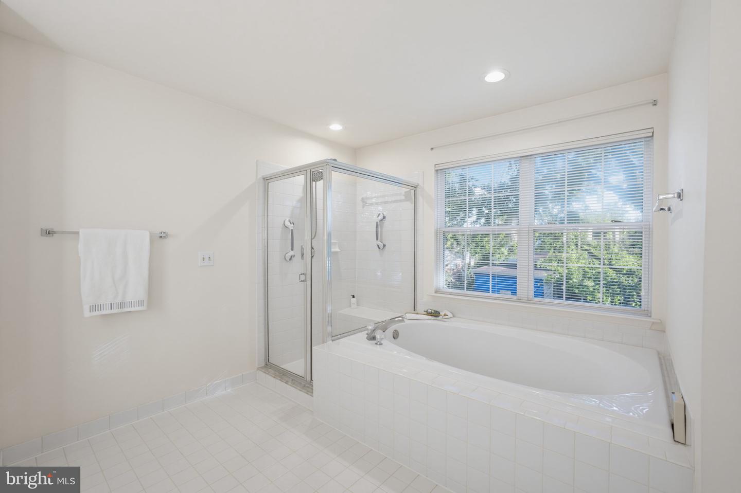 3852 Barcroft Ln Property Photo 34
