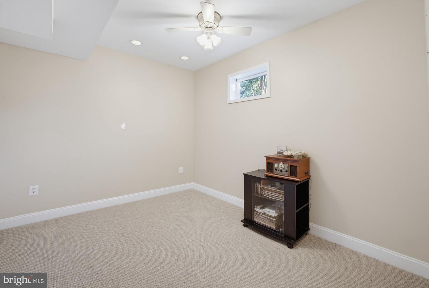 3852 Barcroft Ln Property Photo 48