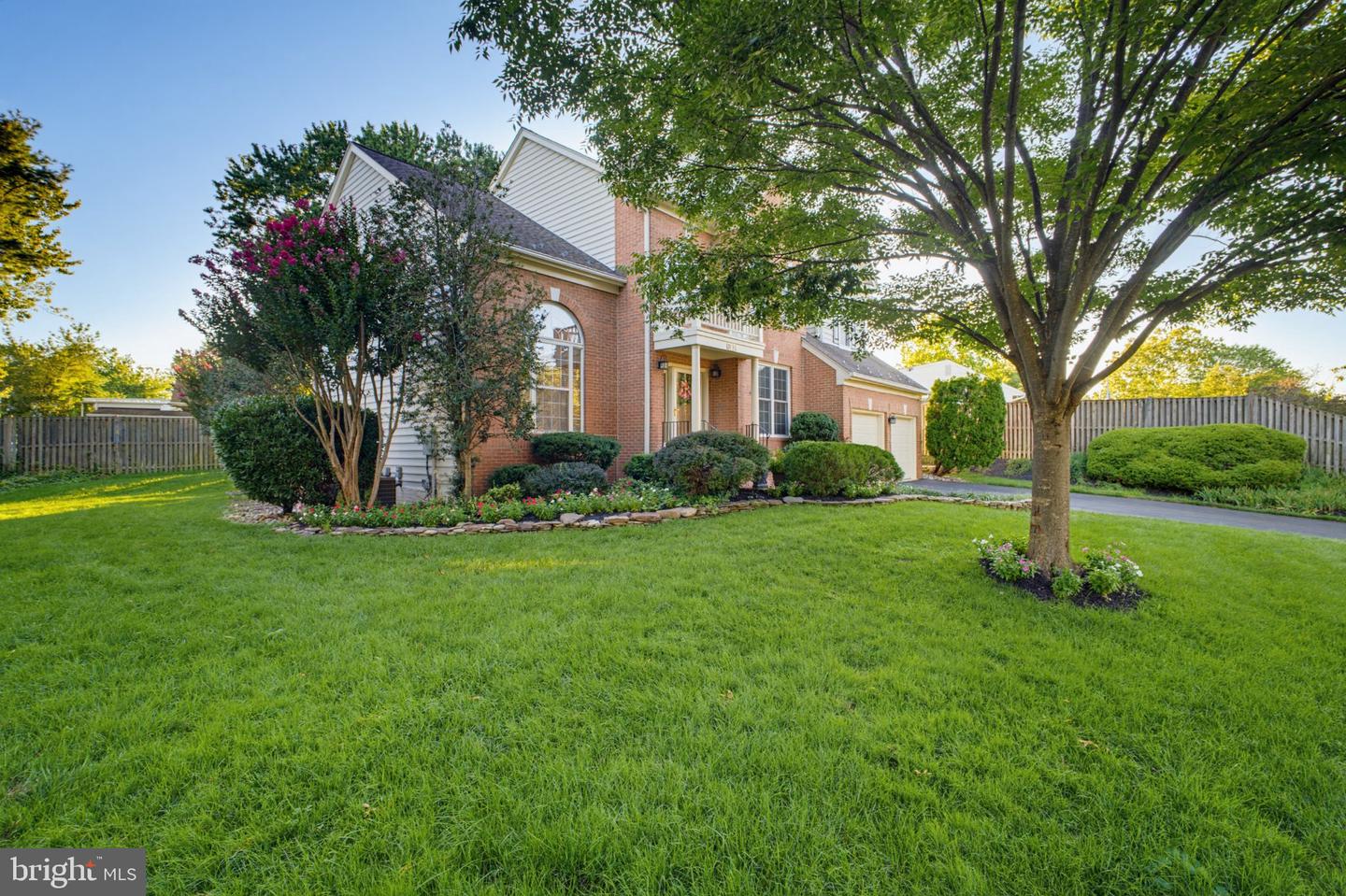 3852 Barcroft Ln Property Photo 56