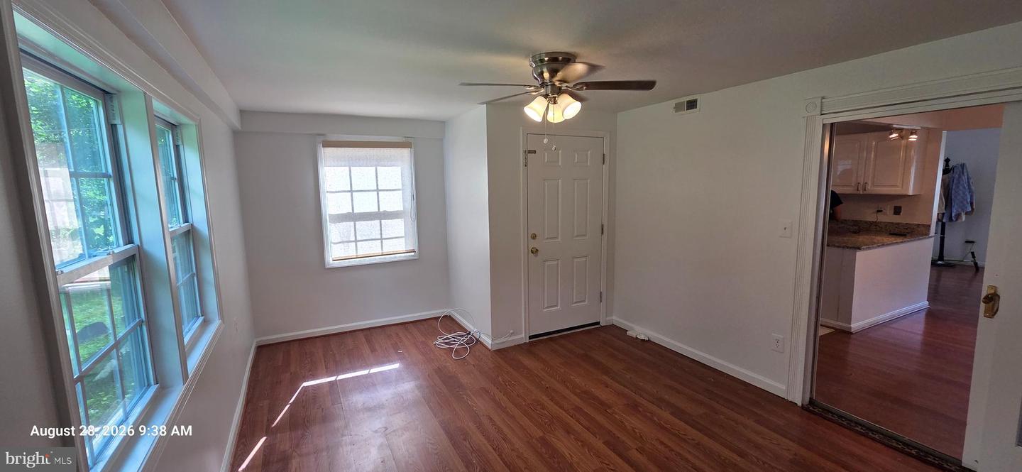 6823 Ben Franklin Rd Property Photo 10
