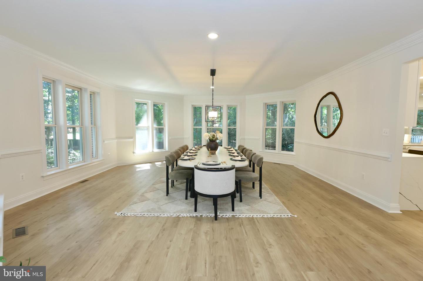 6403 Burke Woods Dr Property Photo 21