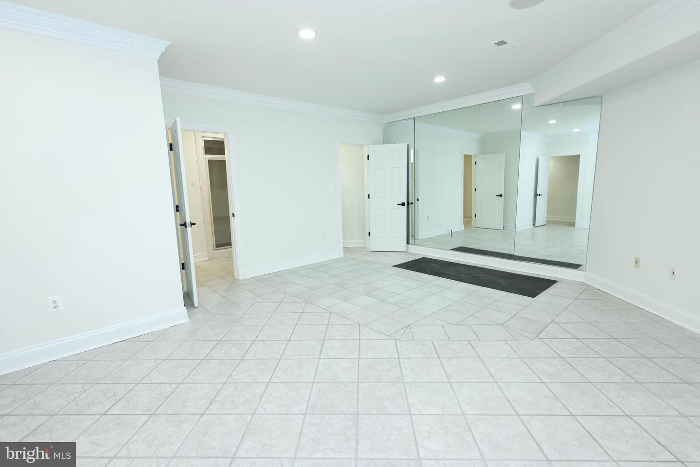 6403 Burke Woods Dr Property Photo 71