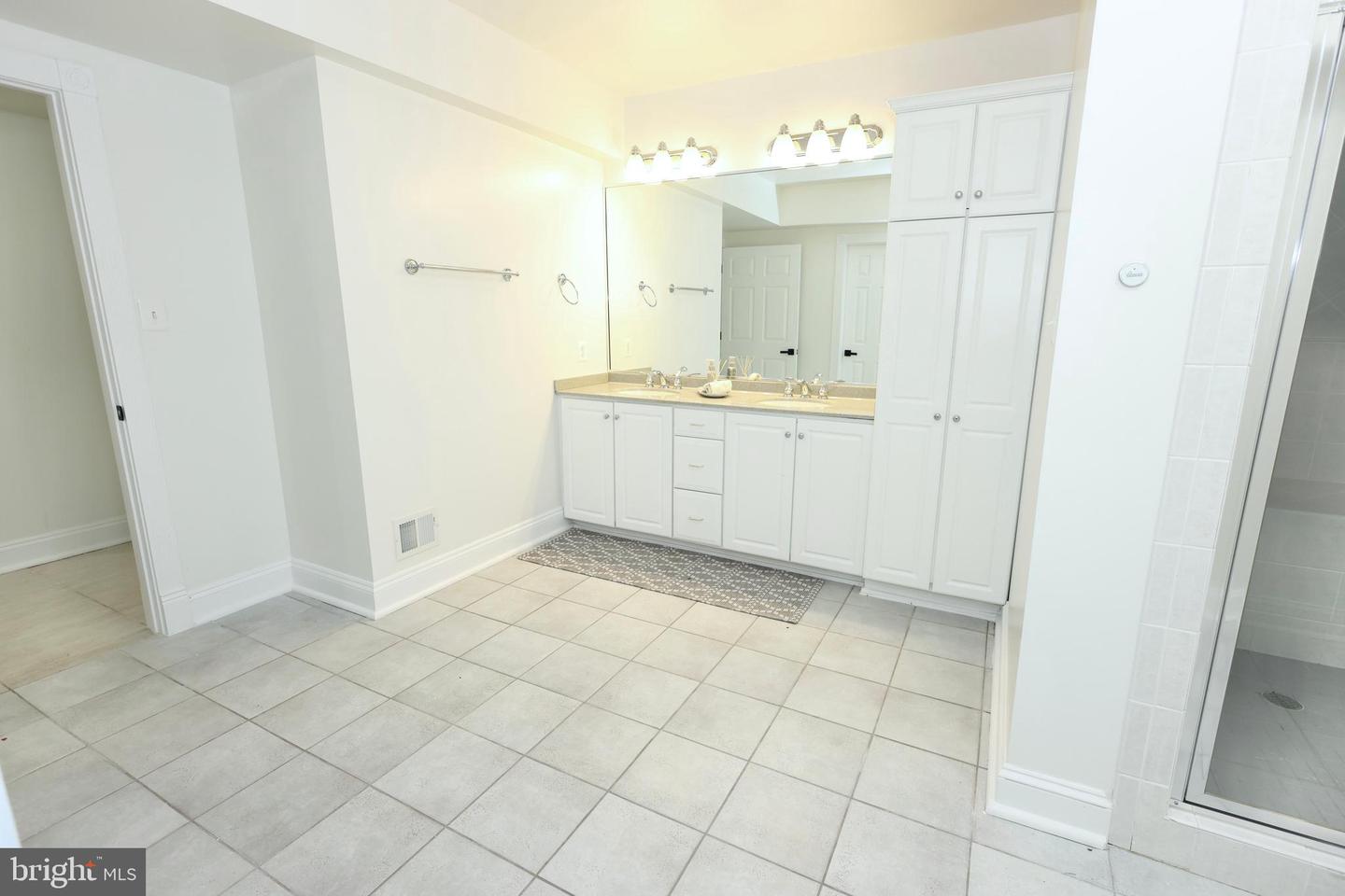 6403 Burke Woods Dr Property Photo 72