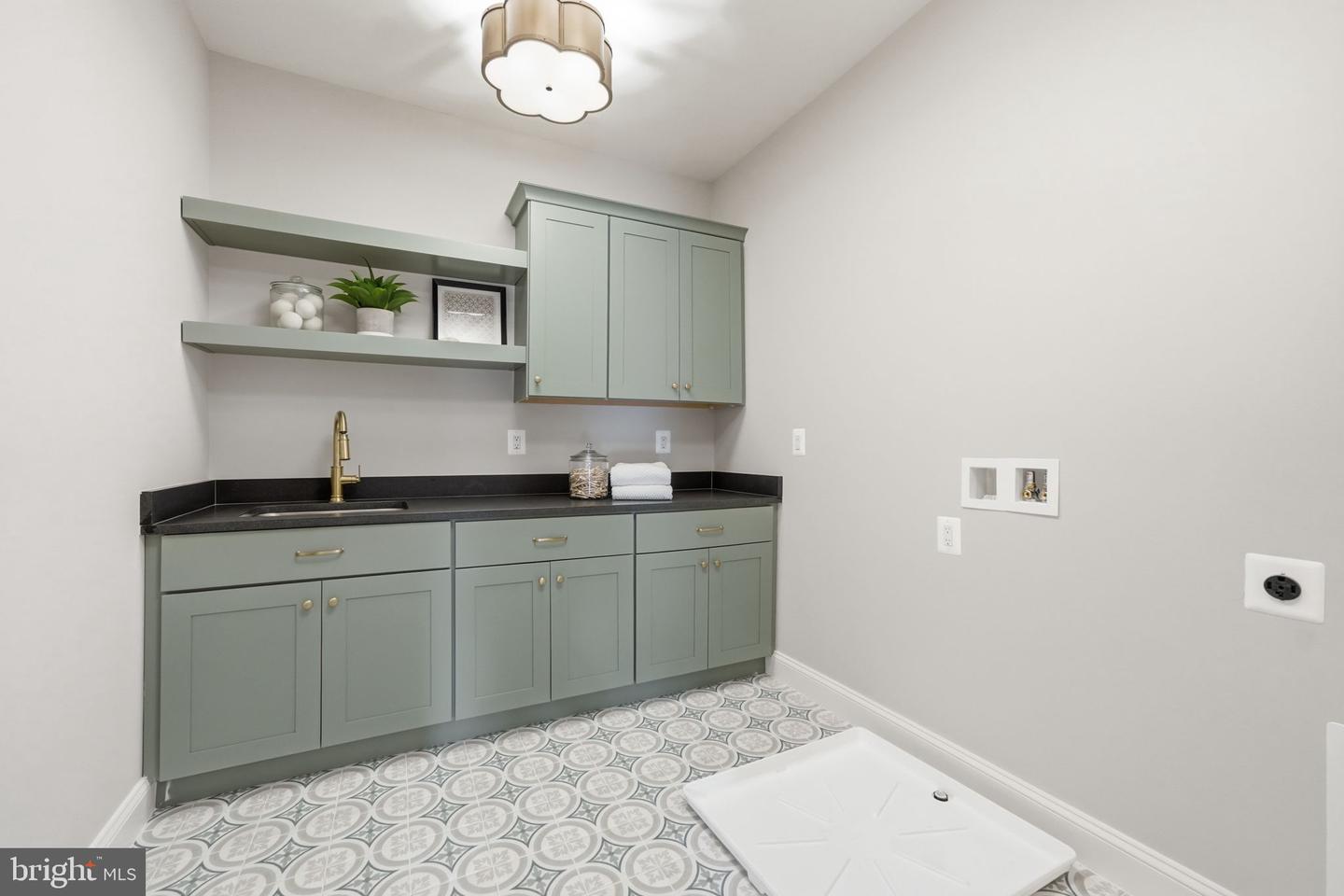 440 Lewis St Nw Property Photo 35