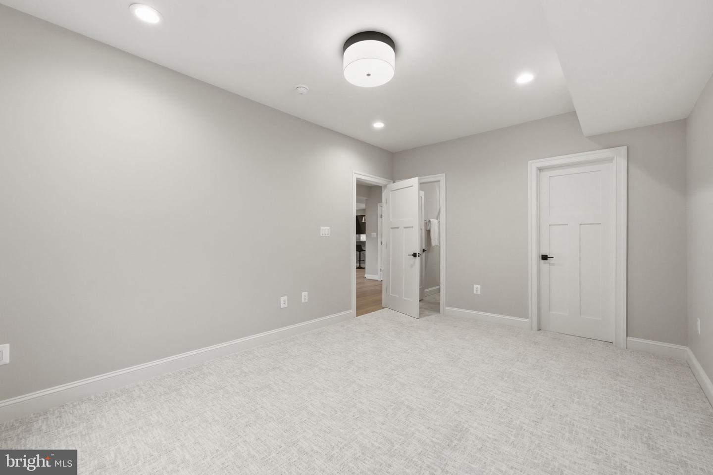 440 Lewis St Nw Property Photo 49