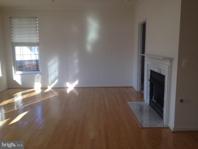 2700 Bellforest Ct #309 Property Photo 13