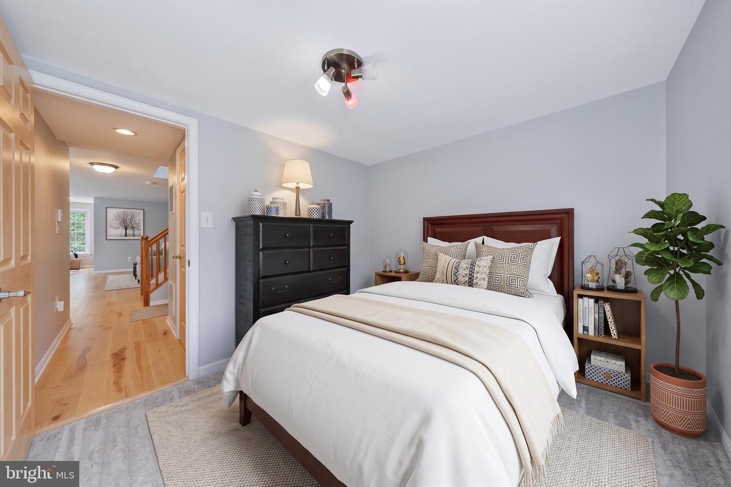 6240 Windham Hill Run Property Photo 6