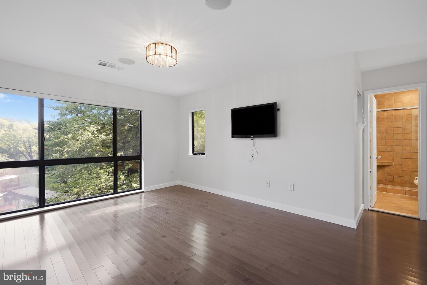 11322 Dockside Cir Property Photo 25