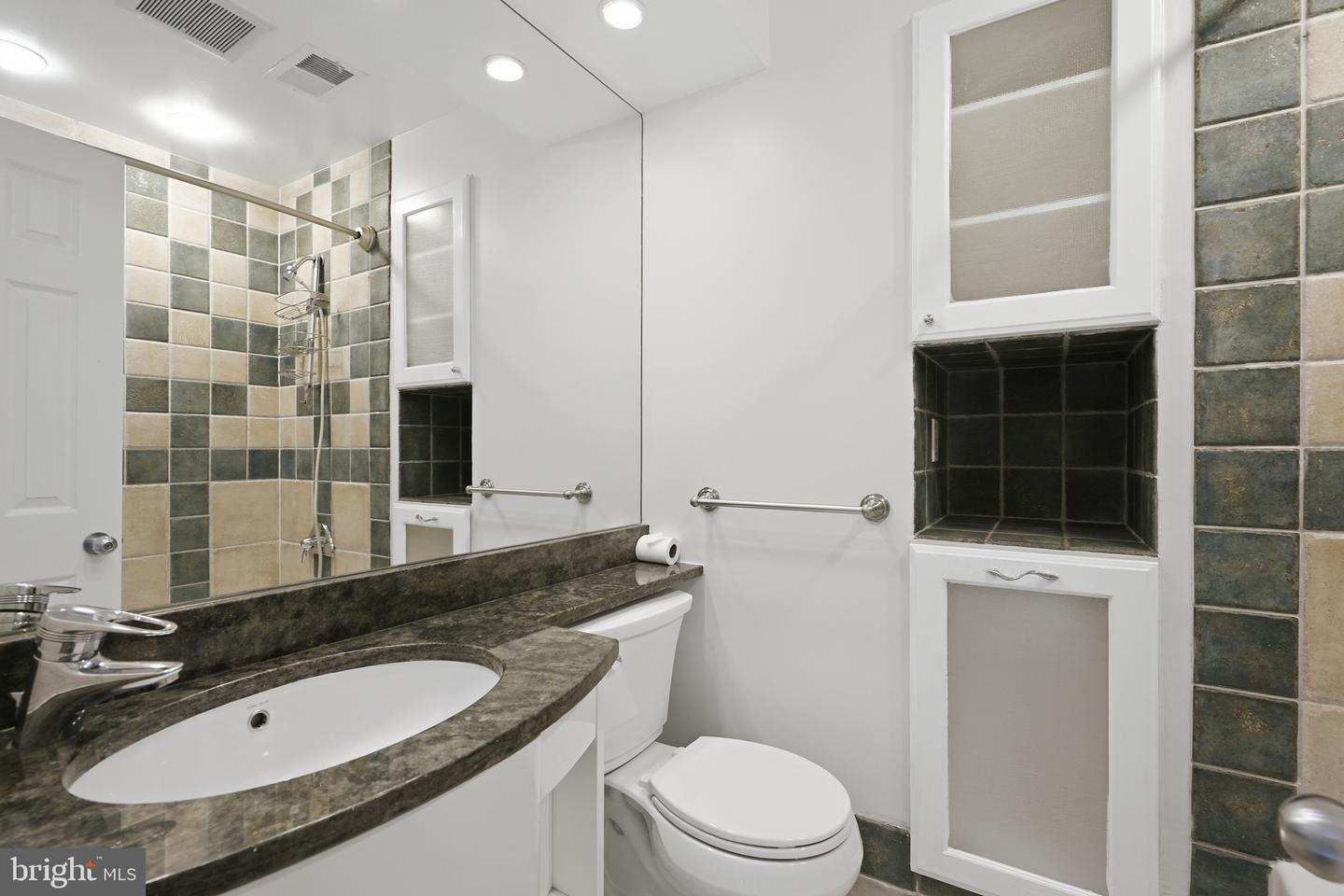 11322 Dockside Cir Property Photo 33
