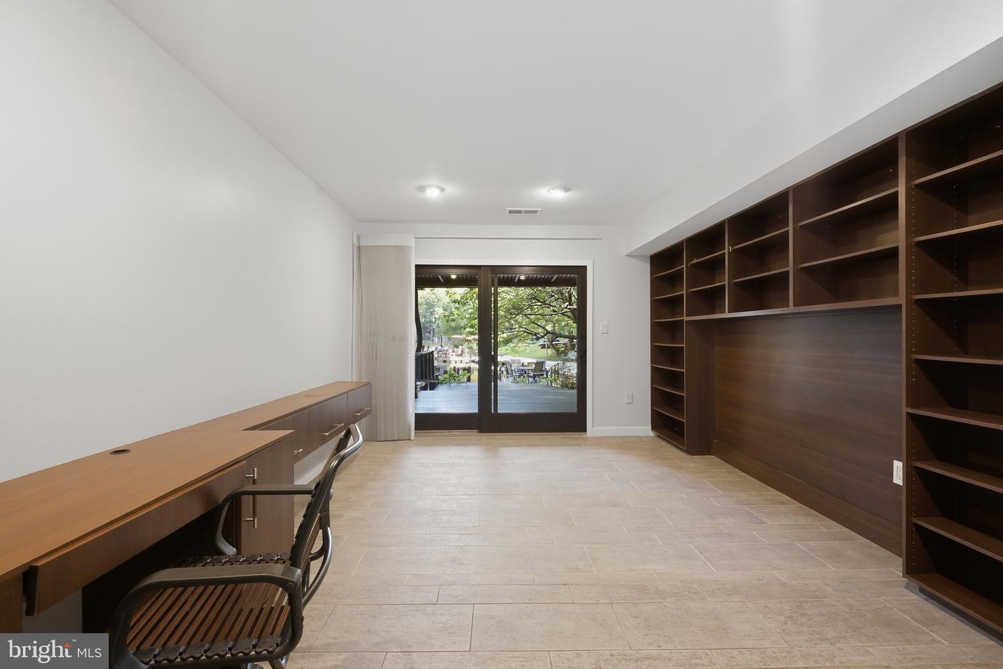 11322 Dockside Cir Property Photo 38