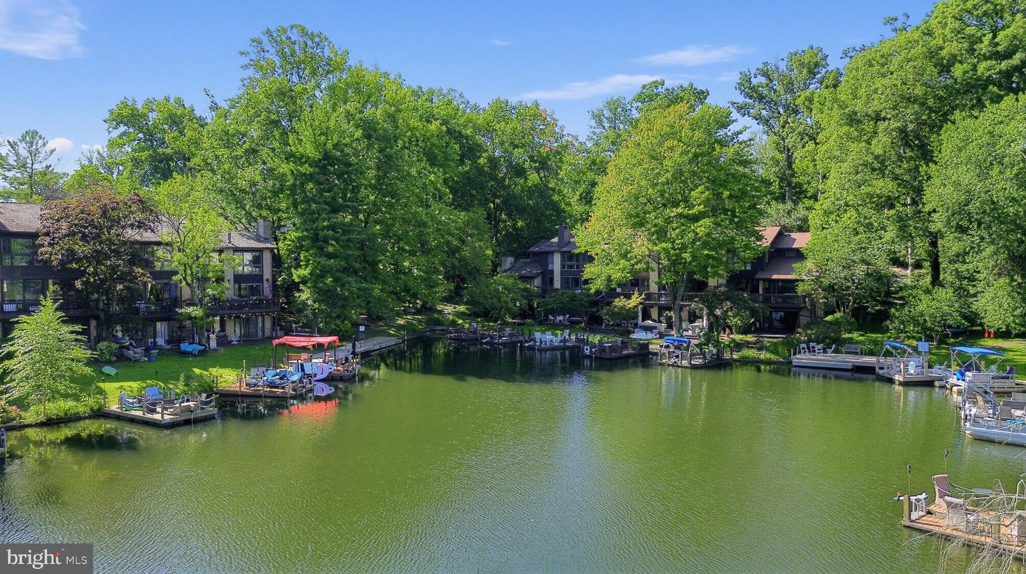 11322 Dockside Cir Property Photo 45