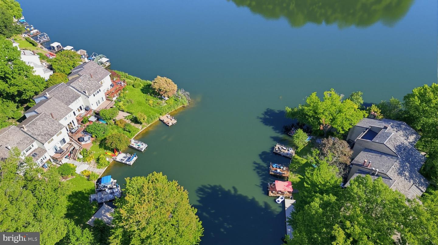 11322 Dockside Cir Property Photo 47