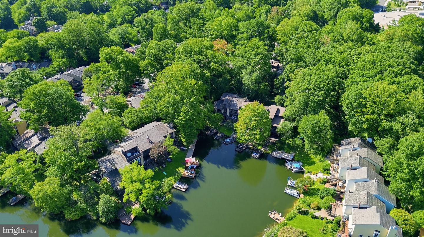 11322 Dockside Cir Property Photo 49