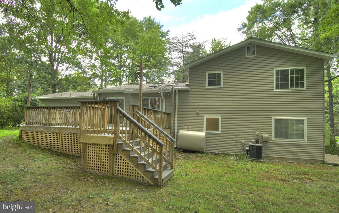 2405 Earlsgate Ct Property Photo 5