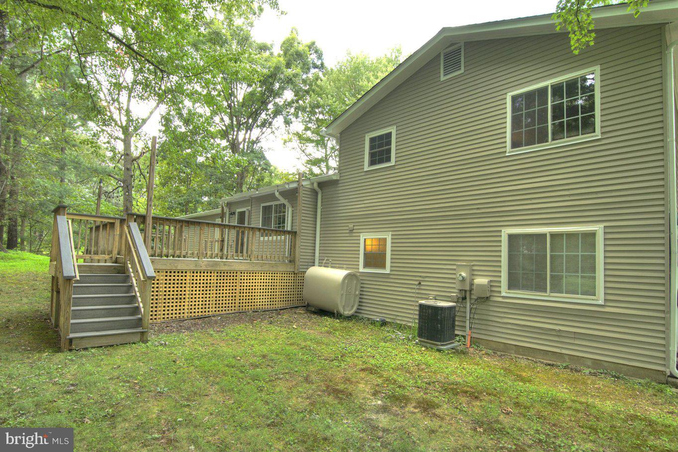 2405 Earlsgate Ct Property Photo 10