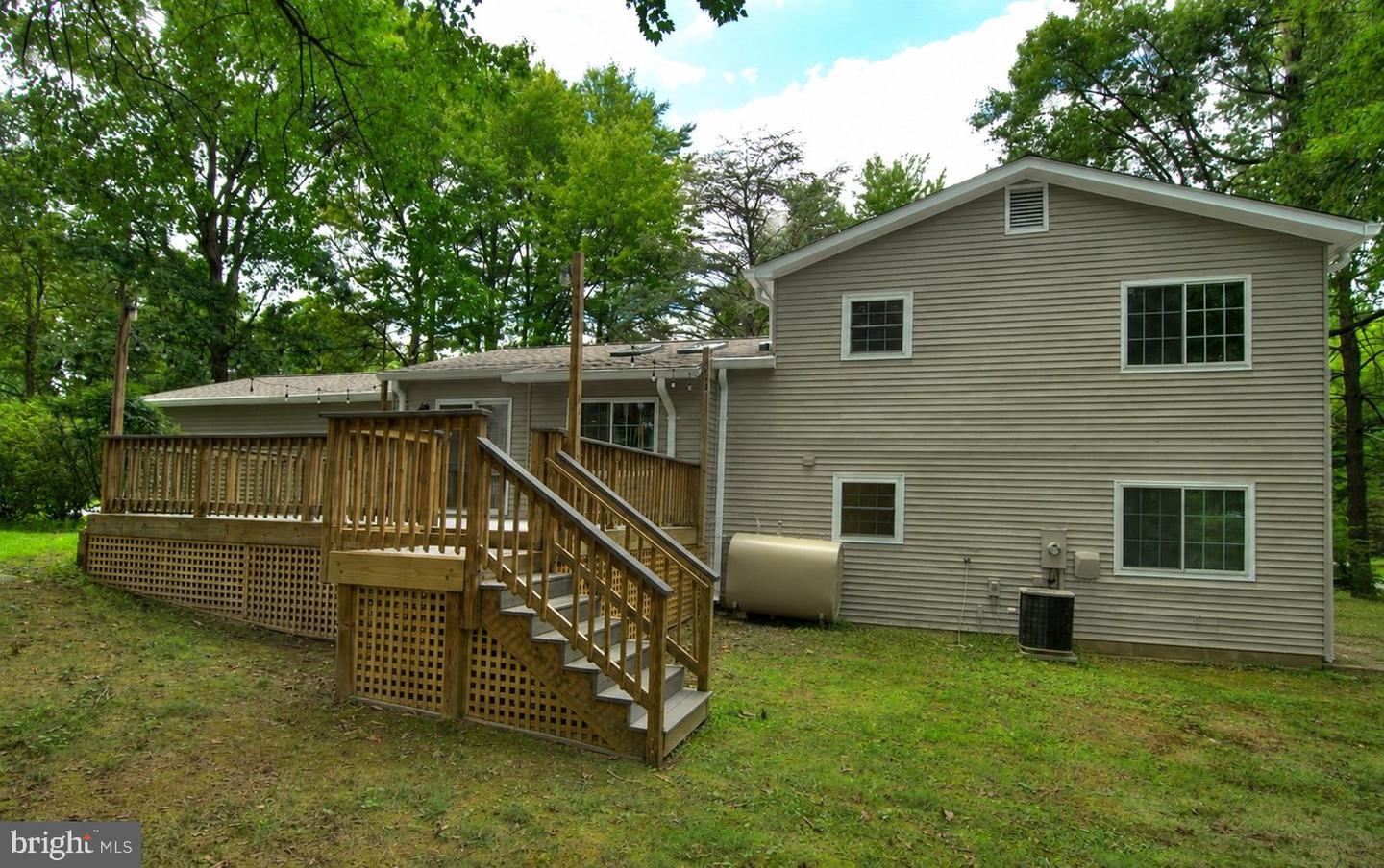 2405 Earlsgate Ct Property Photo 12