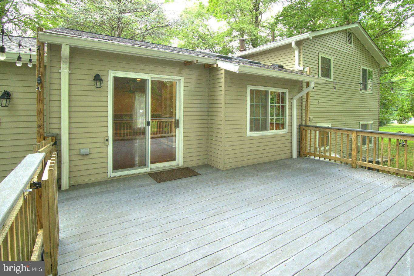 2405 Earlsgate Ct Property Photo 14