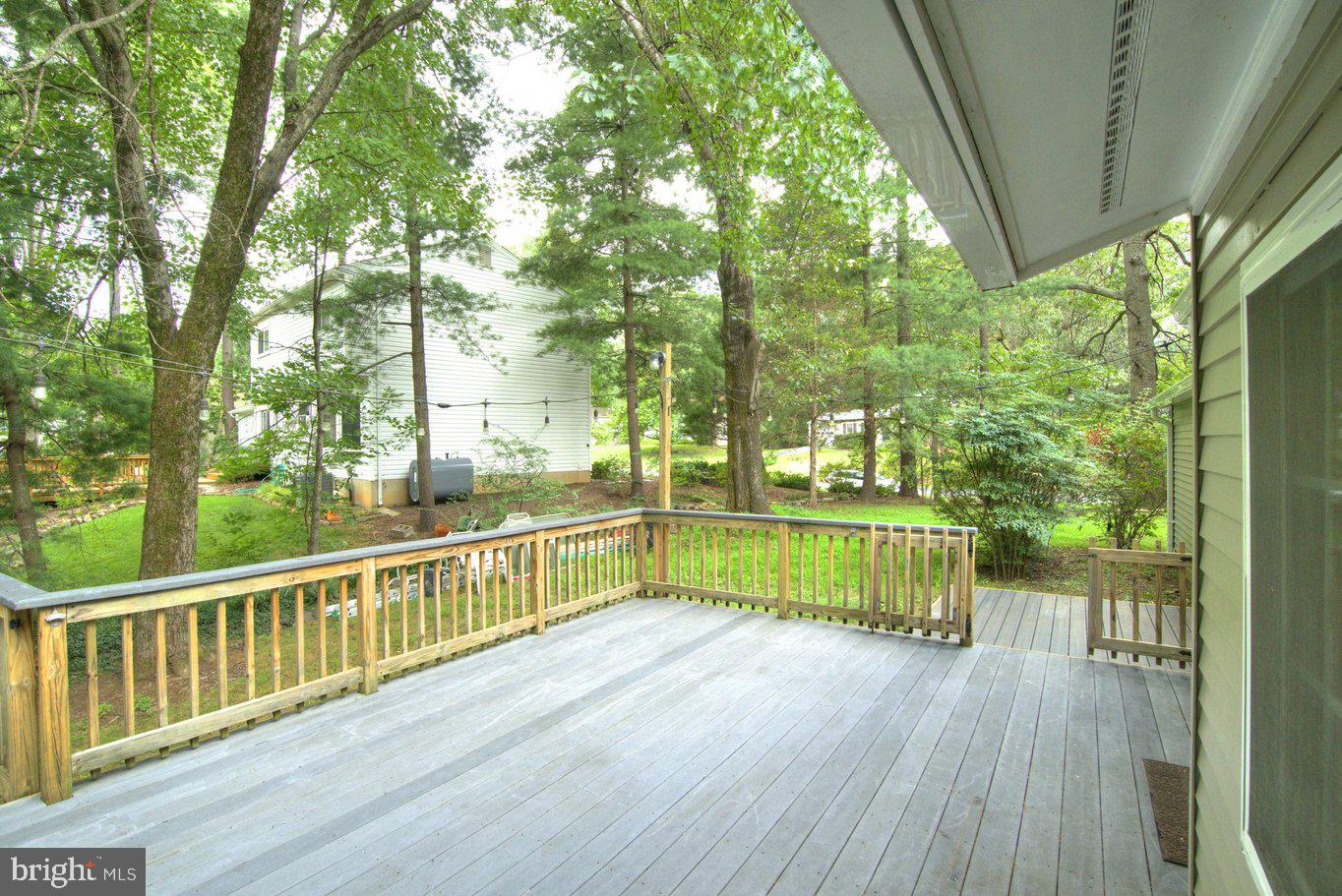 2405 Earlsgate Ct Property Photo 15