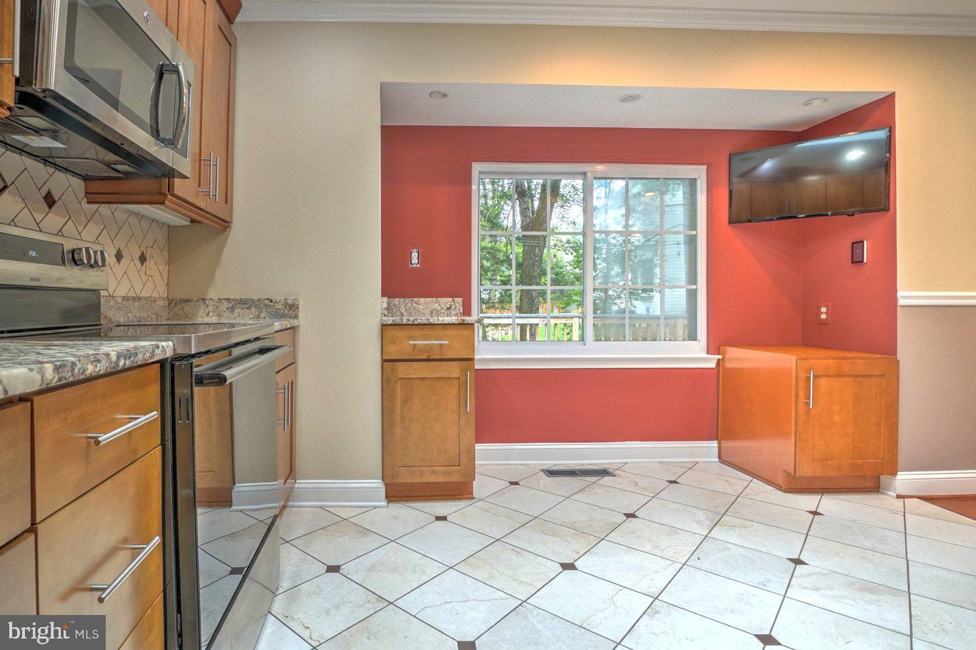 2405 Earlsgate Ct Property Photo 19
