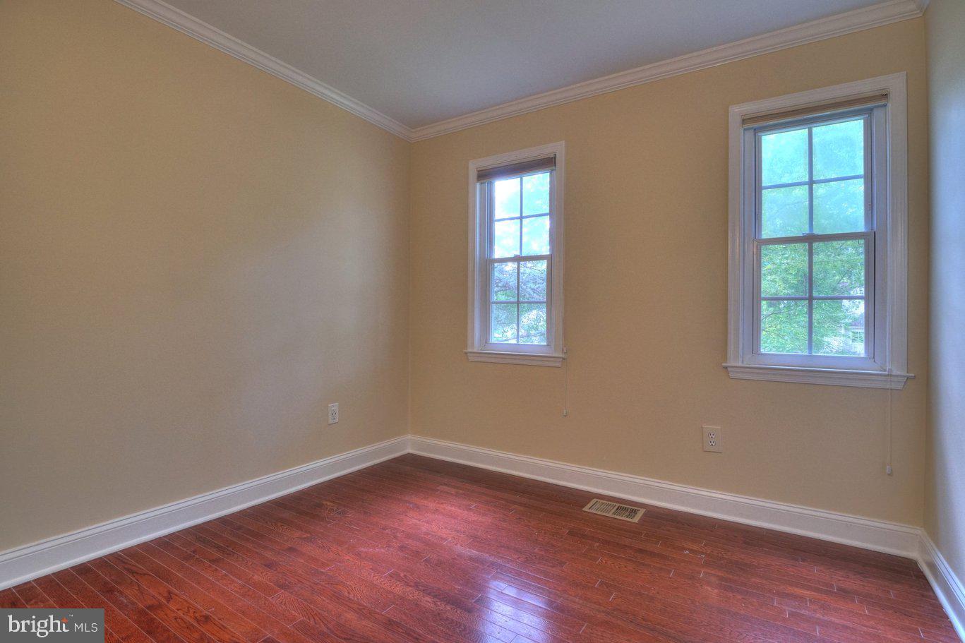 2405 Earlsgate Ct Property Photo 39