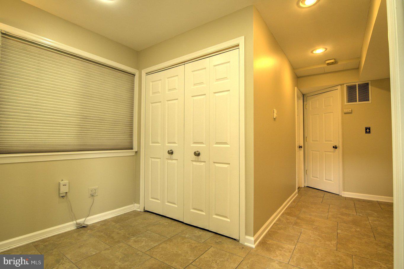 2405 Earlsgate Ct Property Photo 42