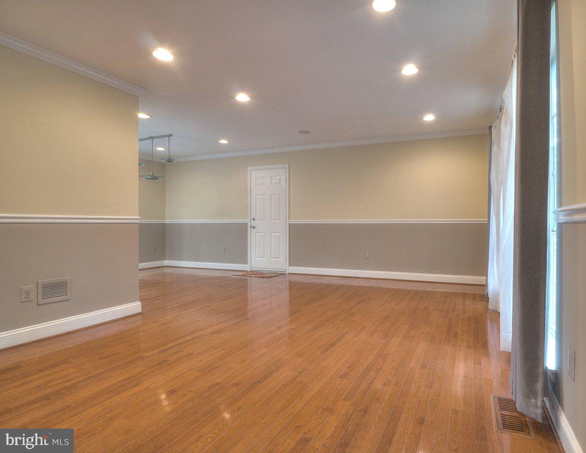 2405 Earlsgate Ct Property Photo 53