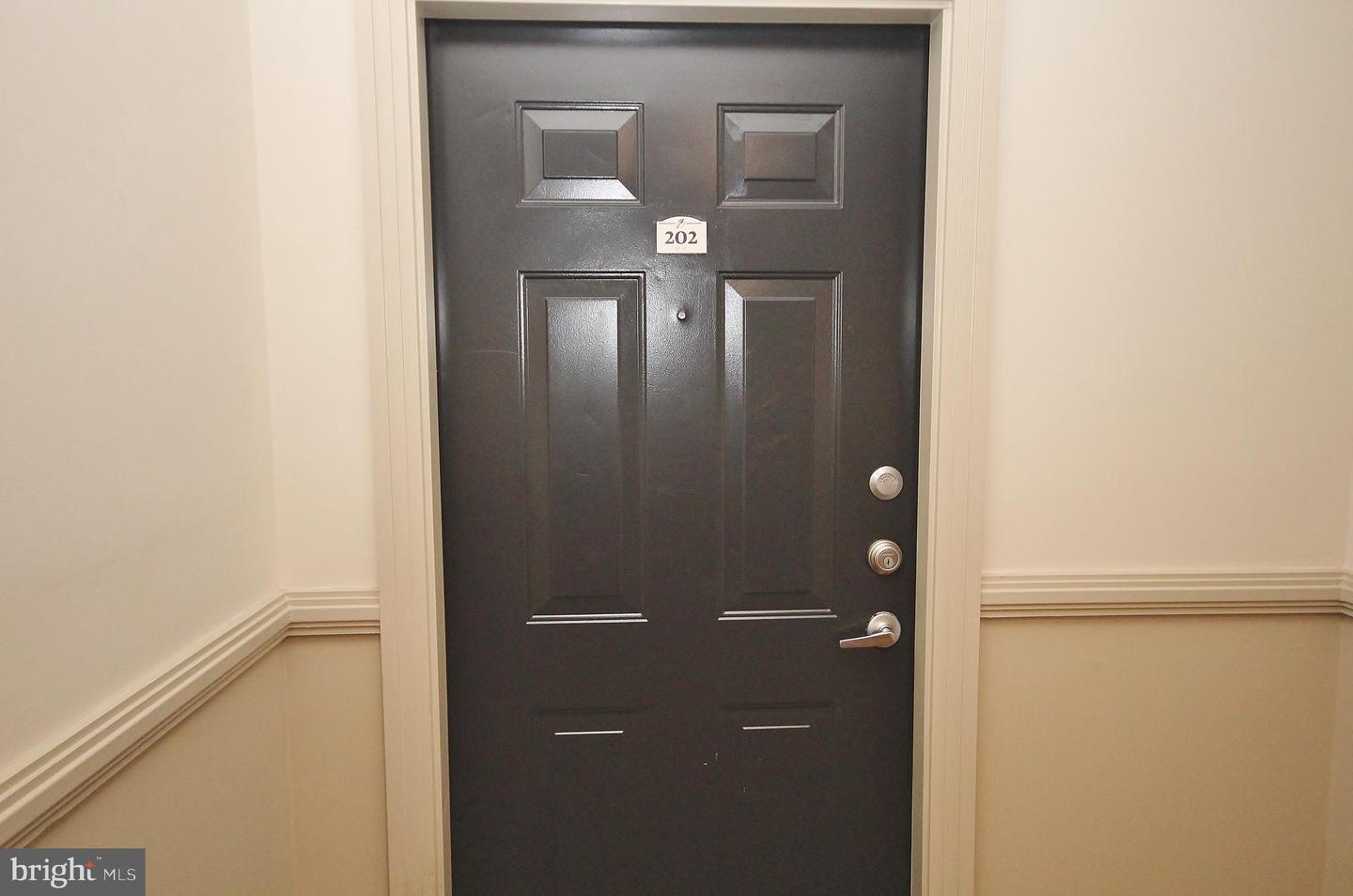 9486 VIRGINIA CENTER BLVD #202 Property Photo 1