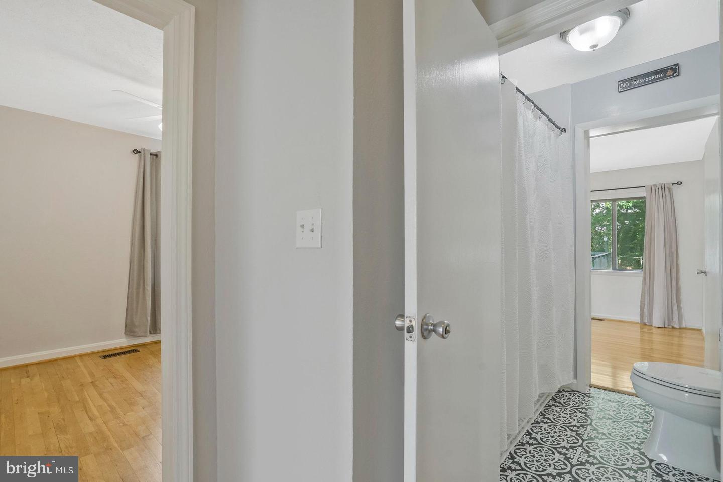 5758 Biscayne Dr Property Photo 13
