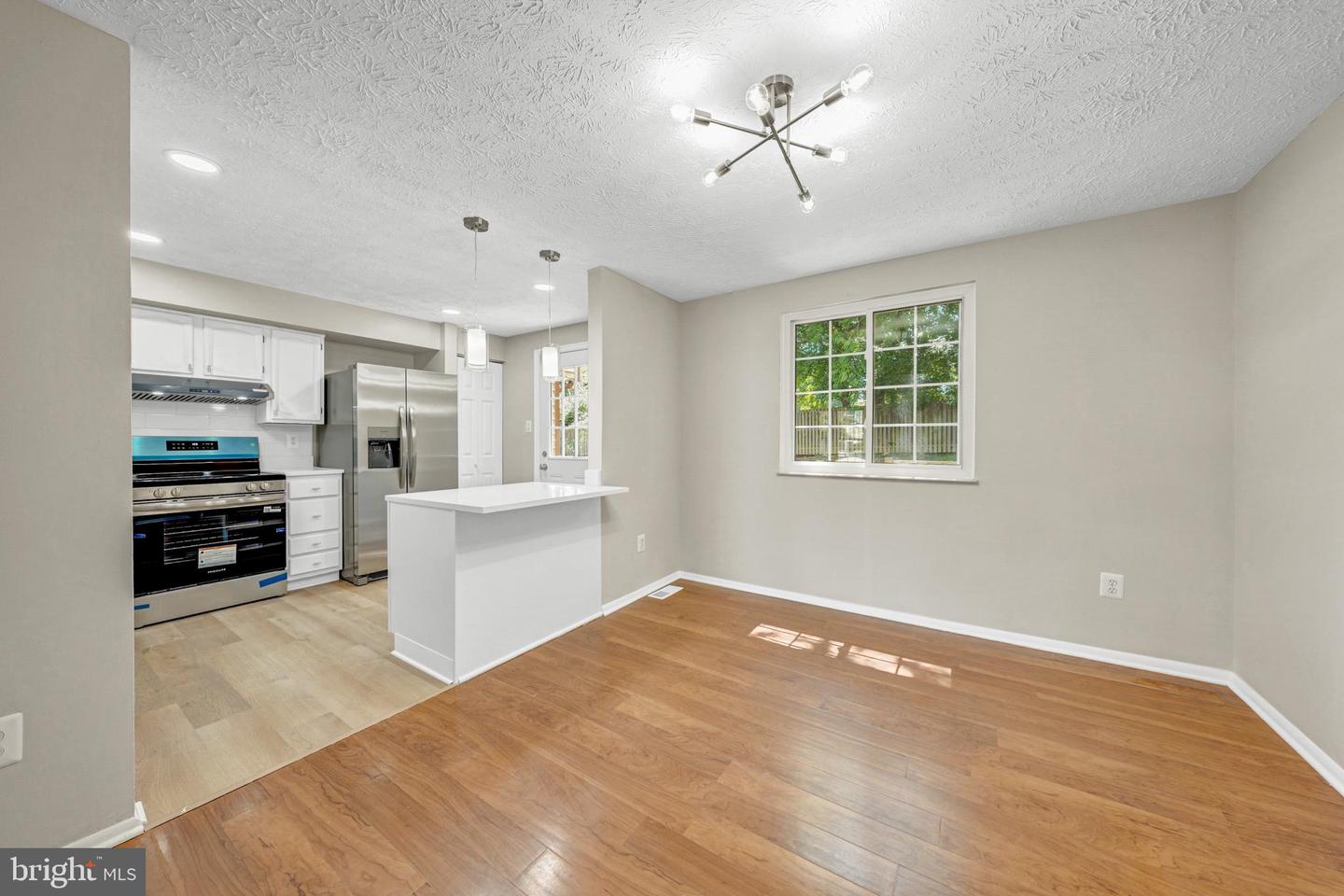 8031 Tyson Oaks Cir Property Photo 12