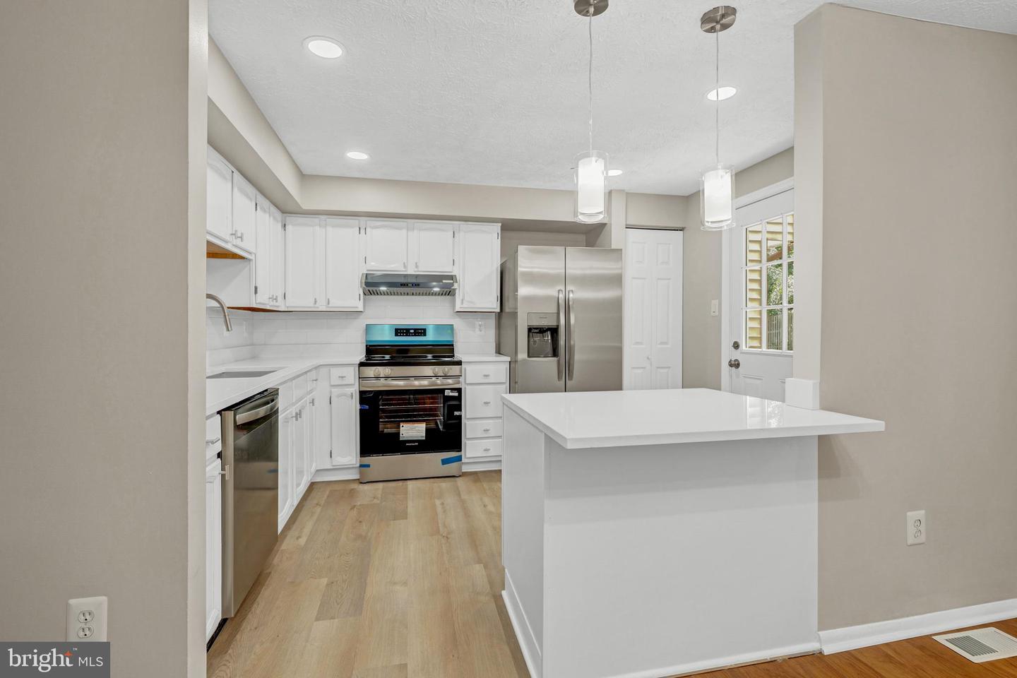 8031 Tyson Oaks Cir Property Photo 13