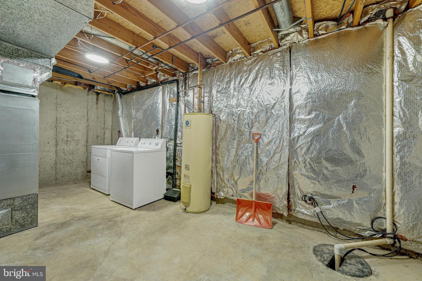 8031 Tyson Oaks Cir Property Photo 35