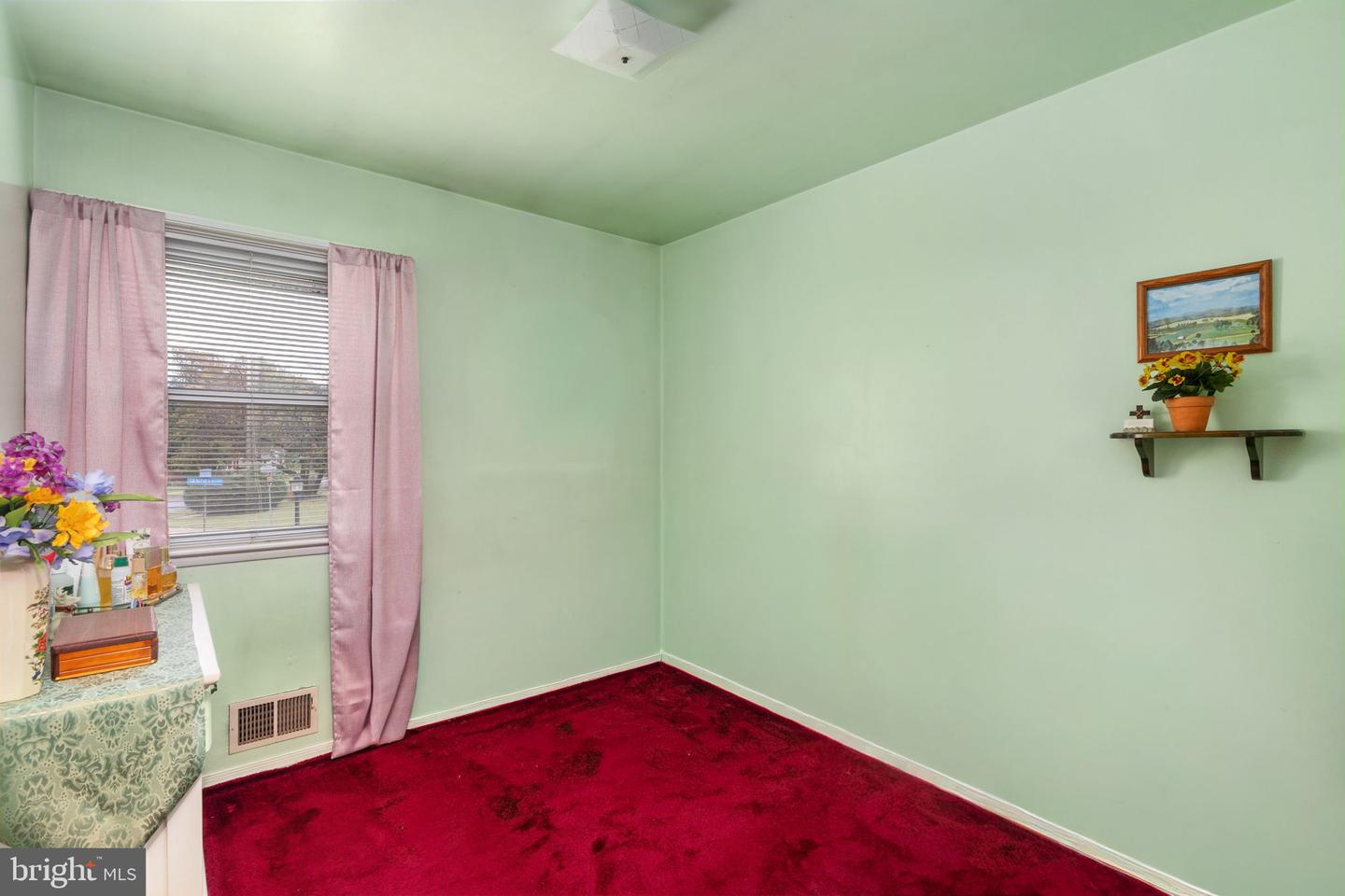 8816 Jandell Rd Property Photo 17