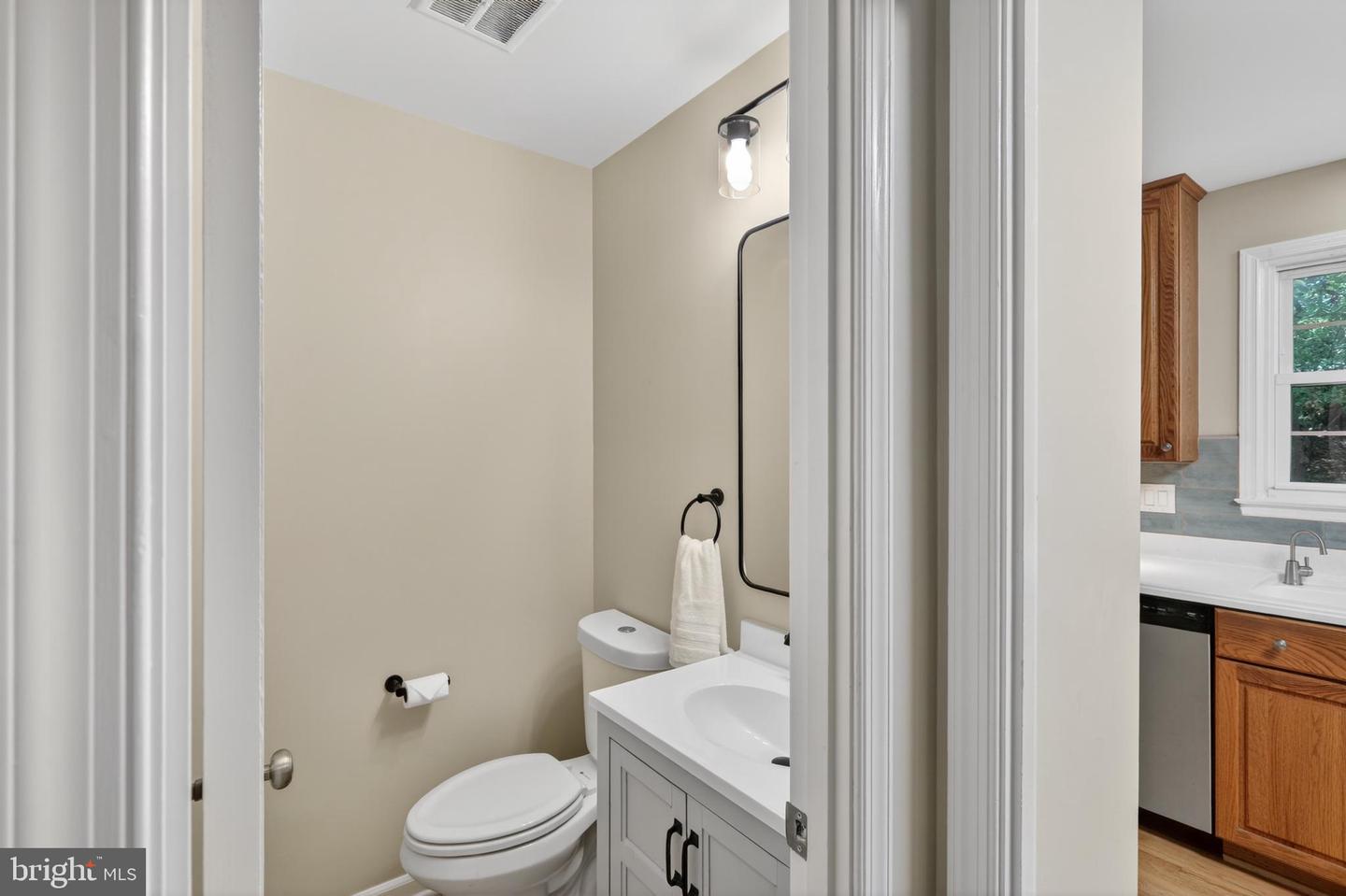 6710 Sydenstricker Rd Property Photo 19
