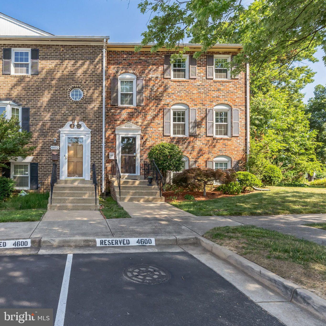 4600 Linmar Ct Property Photo 2