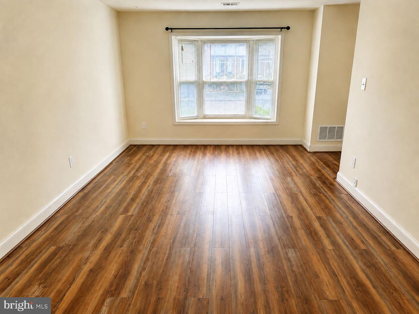 5530 Kendrick Ln Property Photo 10