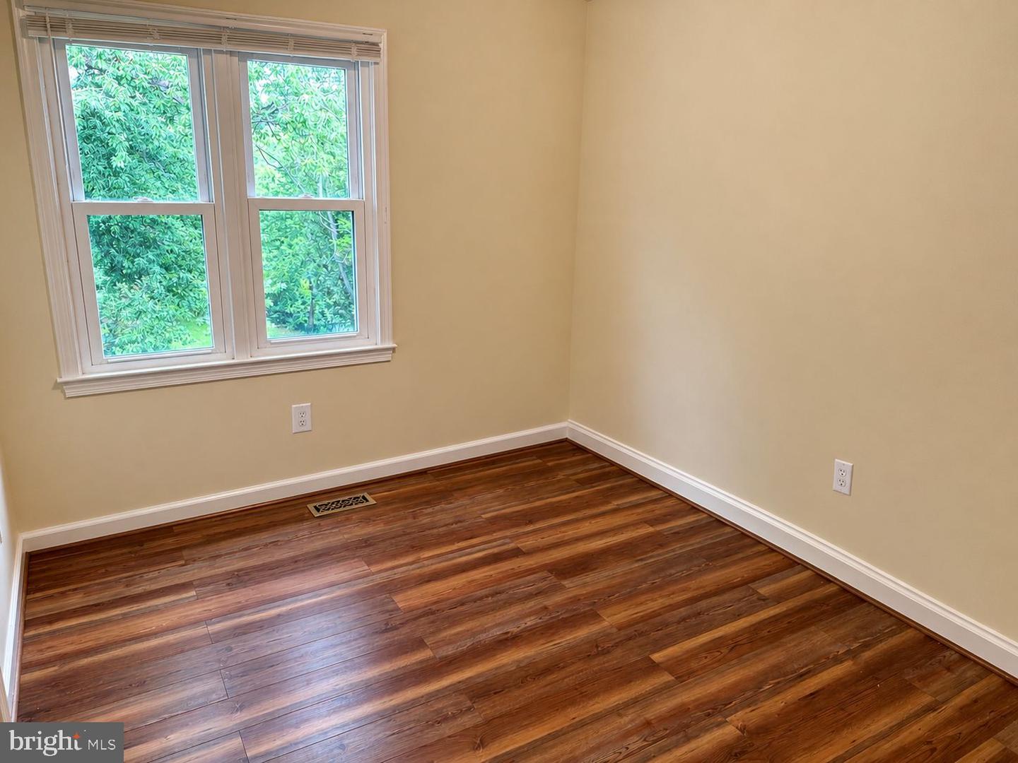 5530 Kendrick Ln Property Photo 15