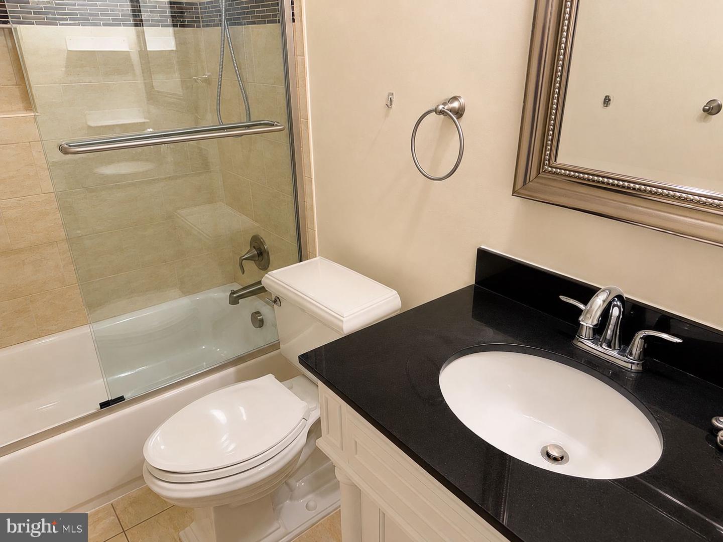 5530 Kendrick Ln Property Photo 17
