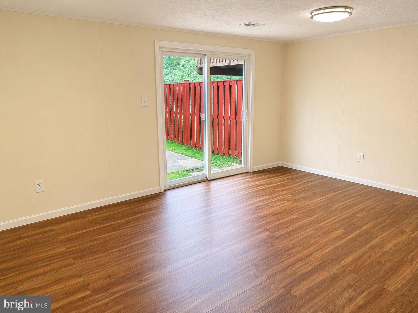 5530 Kendrick Ln Property Photo 18