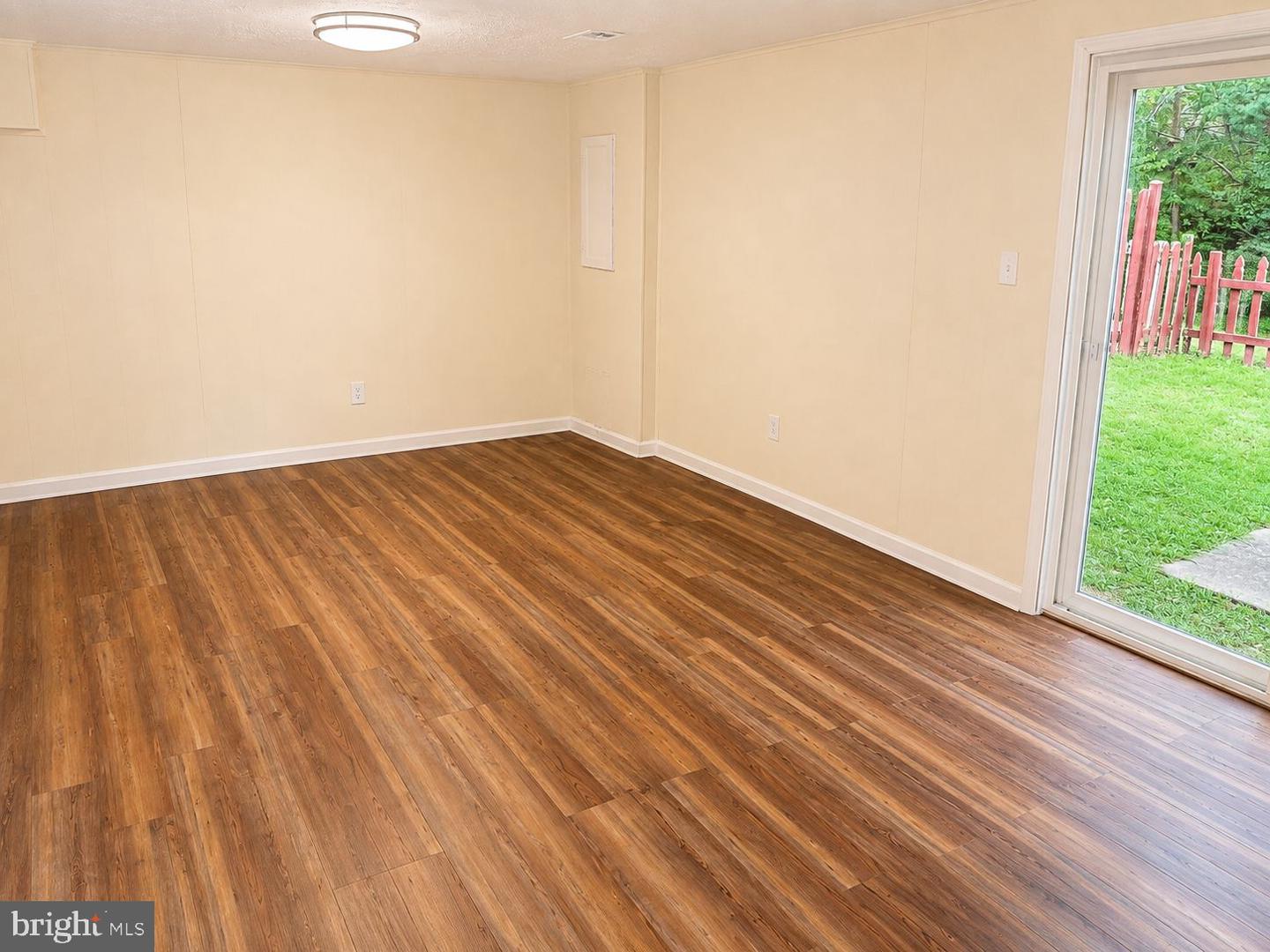 5530 Kendrick Ln Property Photo 19