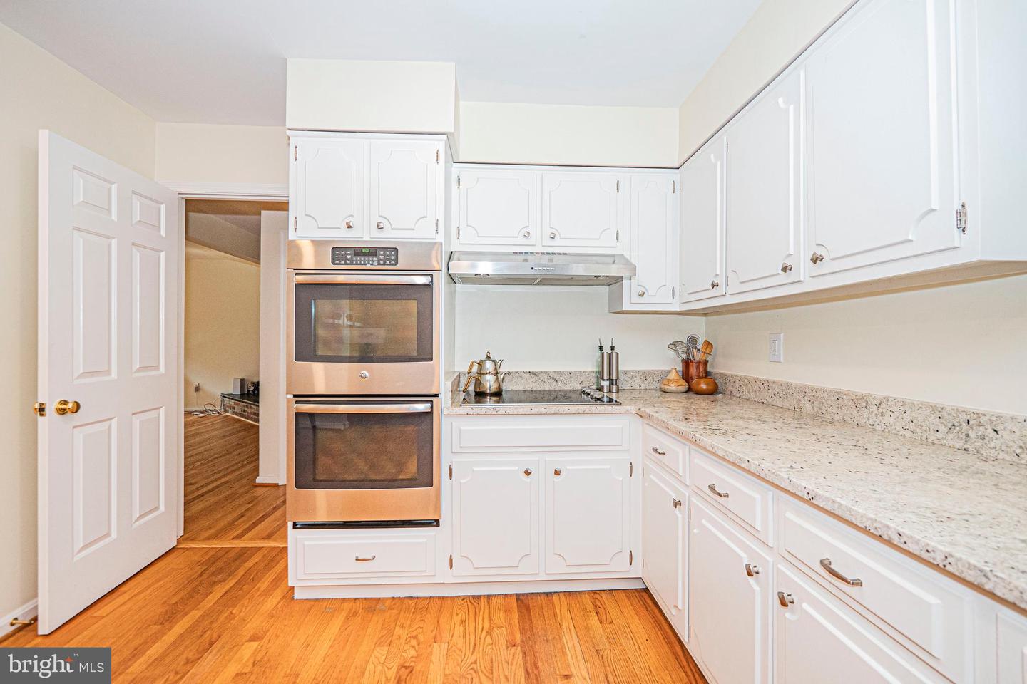 7111 Cheshire Ct Property Photo 13