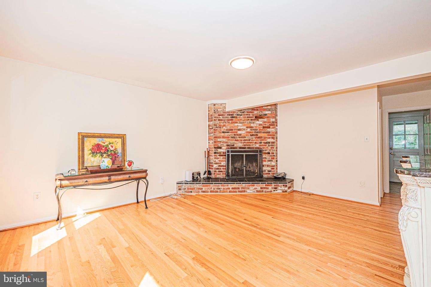 7111 Cheshire Ct Property Photo 14
